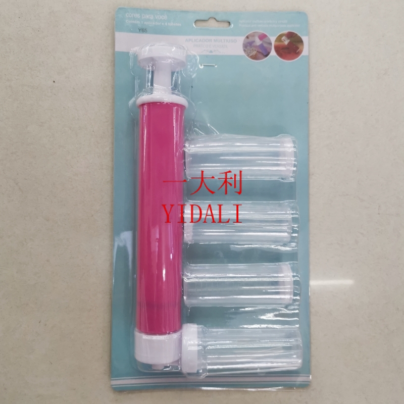 Cake cream mounting gun, plastic mounting device, mounting nozzle set, baking tool mold