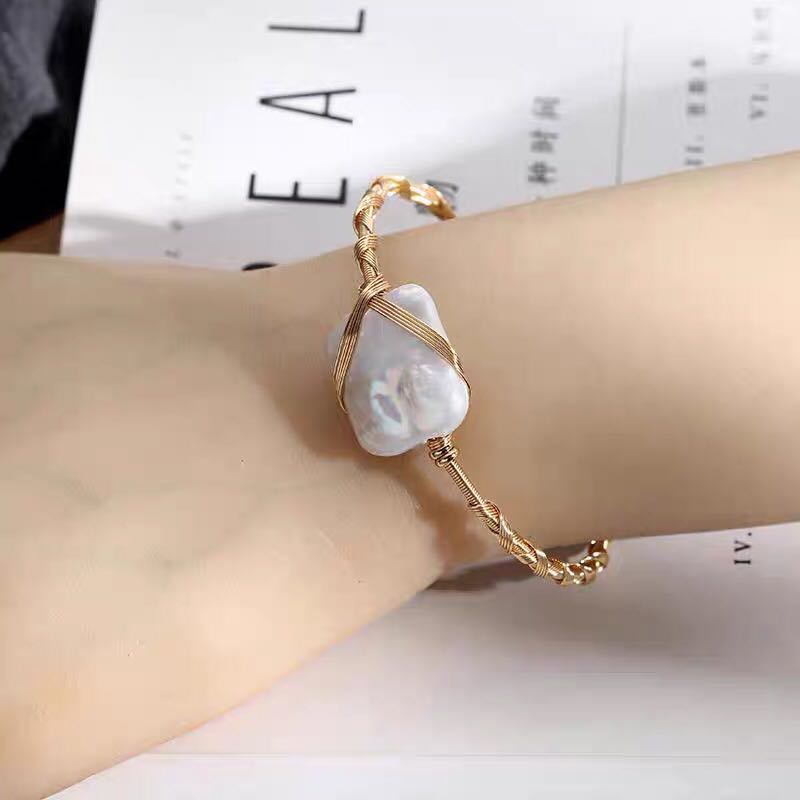 Irregular natural freshwater pearl block geometric wrapped silk bracelet