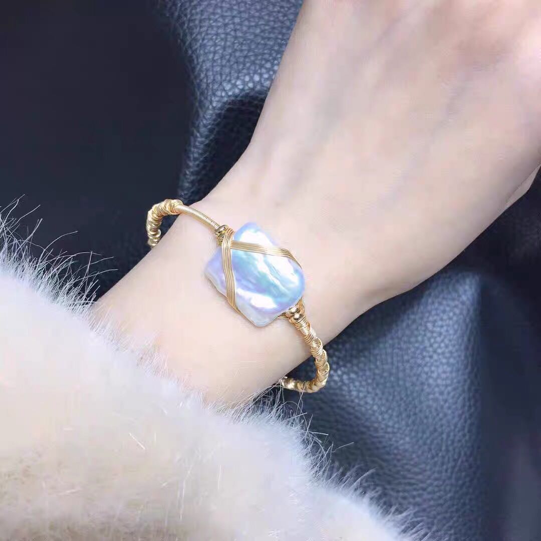 Irregular natural freshwater pearl block geometric wrapped silk bracelet