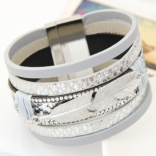 European and American popular metal leaf feather leather multi-layer personalized ultra wide magnetic buckle bracelet handmade Brazilian bracelet