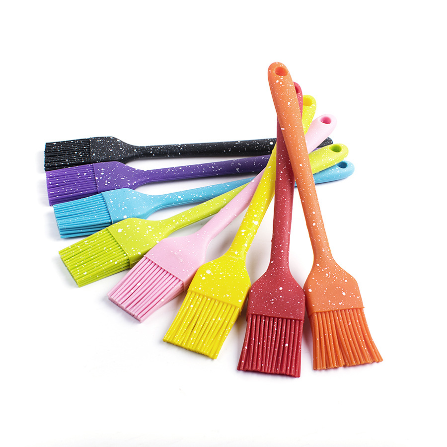 Spray baking tools, small size silicone brush, barbecue brush, oil brush, silicone brush, DIY cake tool manufacturer wholesale