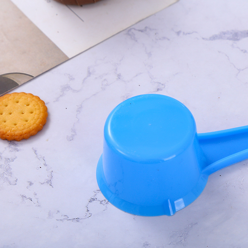 Small tool measuring spoon set 11 pieces PP plastic measuring spoon measuring cup baking tool