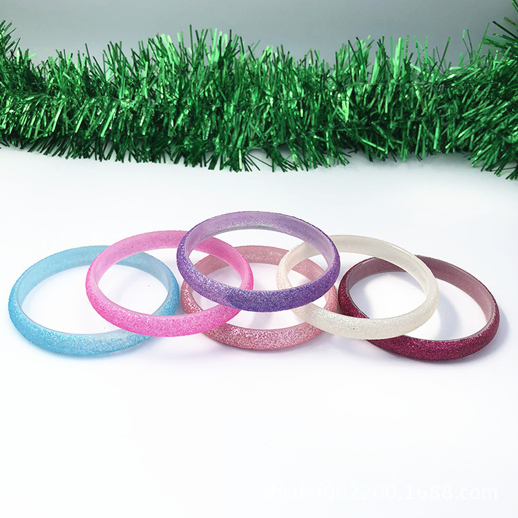 Manufacturer direct sales of 10mm environmentally friendly plastic bracelets dipped in DIY colorful sequin bracelets, wholesale can be customized