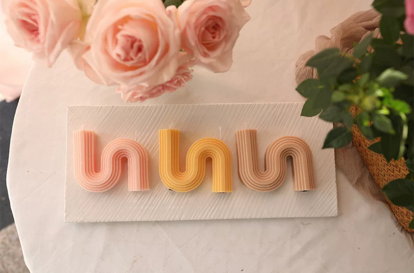 New Geometry S Style Creative Aromatherapy Candle Internet Celebrity Shooting Prop Companion Hand Gift Home Fragrance Decoration Ornament