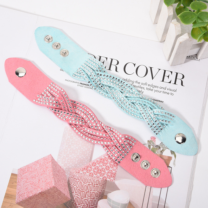 Wholesale leather bracelets, rhinestones, European and American bracelets, buckle bracelets, foreign trade trends, PU wave shaped bracelets