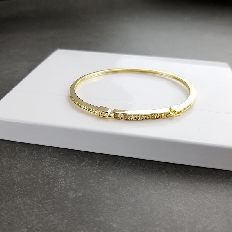 Hot selling Spring Korean New Fine Diamond Inlaid Couple Bracelet Dominates Hot Selling Gold Plated Copper Bracelet Manufacturer Direct Sales