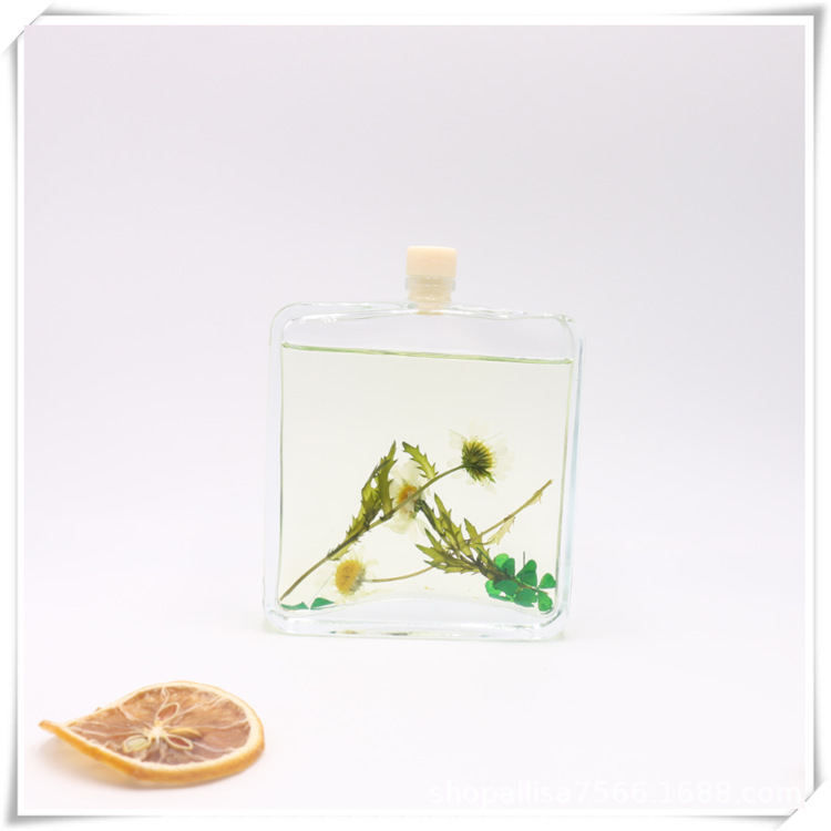 Japanese style water flower without fire aromatherapy essential oil for home use, fresh air in bedrooms, room fragrance, new small daisy