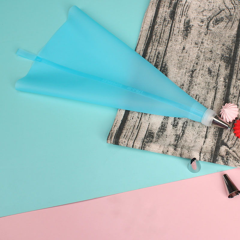 28pc piping nozzle set, 24 head piping nozzle, piping nail, milking bag converter, storage box, cake baking tool