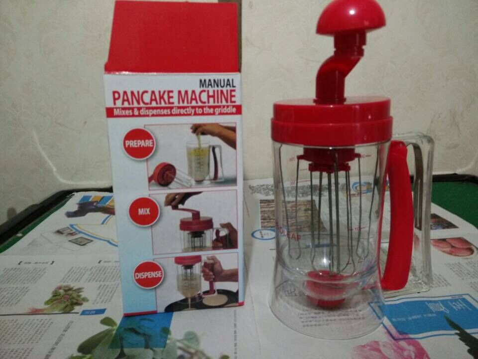 Hand cranked batter cup pancake machine, manual liquid separator, baking tool, distributor, leaking cup, stirring cup