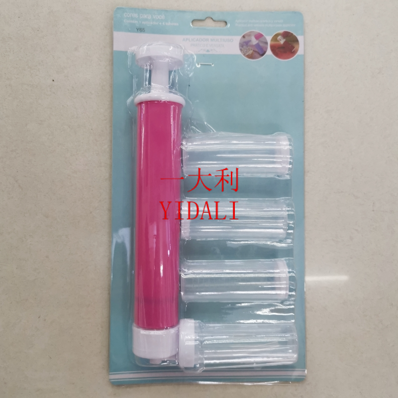 Cake cream mounting gun, plastic mounting device, mounting nozzle set, baking tool mold