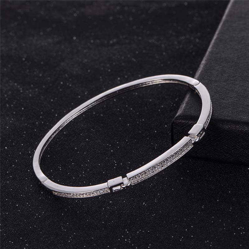 Hot selling Spring Korean New Fine Diamond Inlaid Couple Bracelet Dominates Hot Selling Gold Plated Copper Bracelet Manufacturer Direct Sales