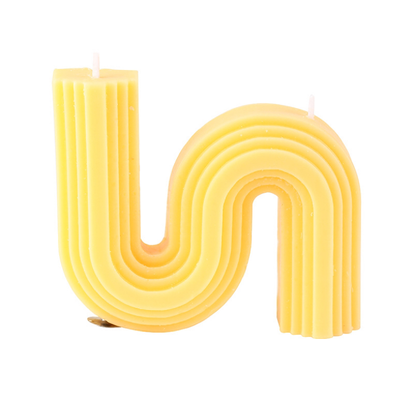 New Geometry S Style Creative Aromatherapy Candle Internet Celebrity Shooting Prop Companion Hand Gift Home Fragrance Decoration Ornament