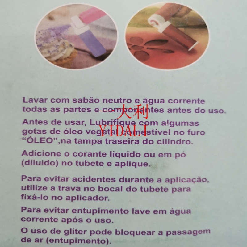 Cake cream mounting gun, plastic mounting device, mounting nozzle set, baking tool mold