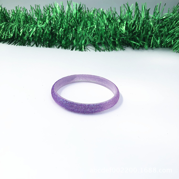 Manufacturer direct sales of 10mm environmentally friendly plastic bracelets dipped in DIY colorful sequin bracelets, wholesale can be customized