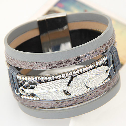 European and American popular metal leaf feather leather multi-layer personalized ultra wide magnetic buckle bracelet handmade Brazilian bracelet