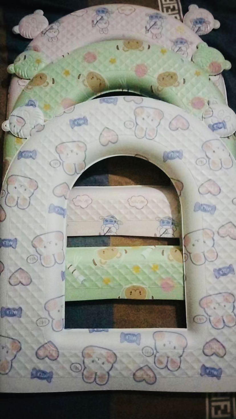 EVA waterproof toilet seat cushion for all seasons, spring version, home toilet seat trap, adhesive type, washable, winter