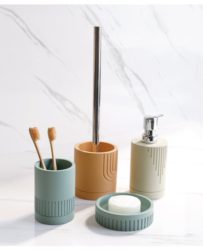 European style bathroom wash set, resin mouthwash cup, toothbrush cup set, light luxury bathroom supplies, bathroom four piece set