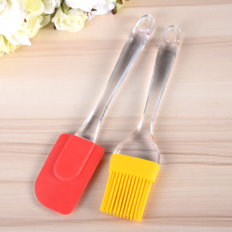 Manufacturer direct sales cream cake barbecue kitchen brush silicone small half oil brush combination silicone scraper