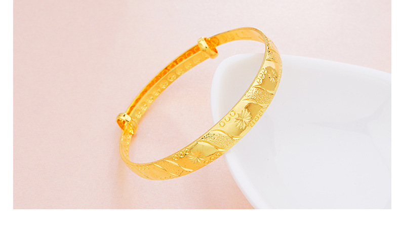 Wholesale 10mm brass gold-plated push-pull bracelet for Vietnamese women, featuring a wide face bracelet with the character 'Fu' that never fades over time