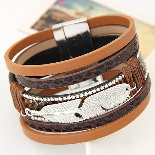 European and American popular metal leaf feather leather multi-layer personalized ultra wide magnetic buckle bracelet handmade Brazilian bracelet
