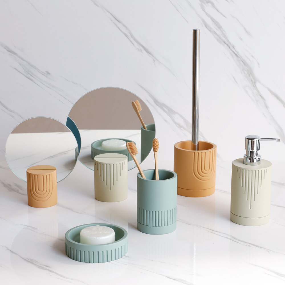 European style bathroom wash set, resin mouthwash cup, toothbrush cup set, light luxury bathroom supplies, bathroom four piece set