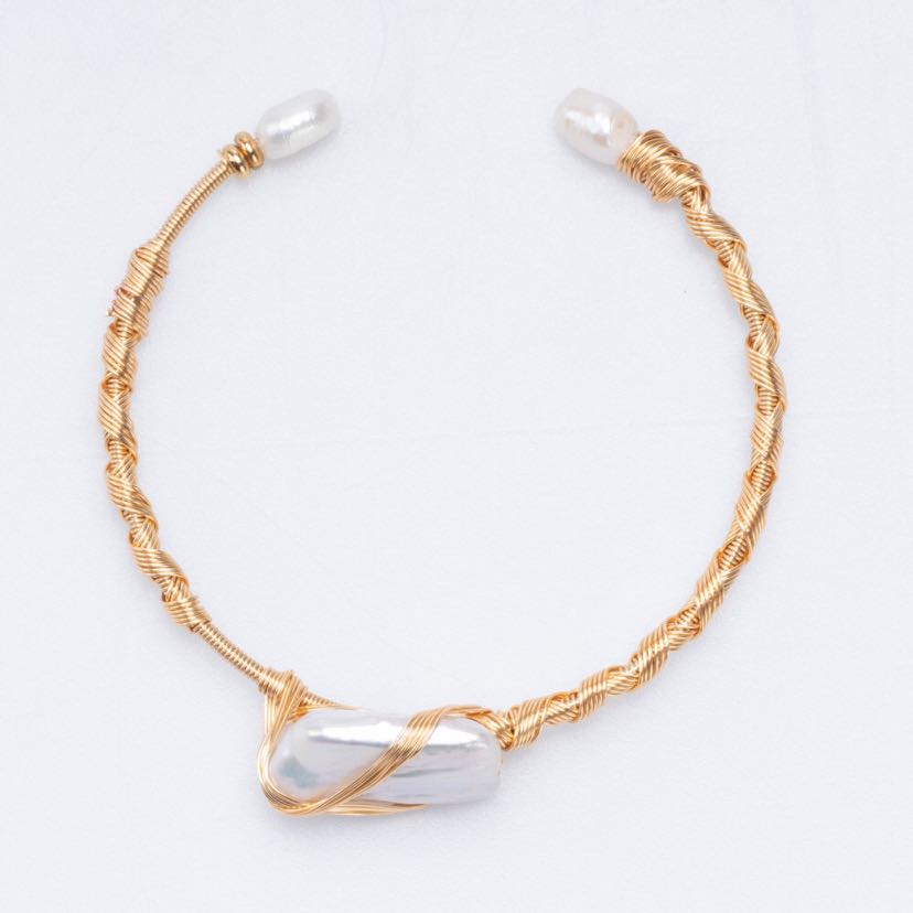 Irregular natural freshwater pearl block geometric wrapped silk bracelet
