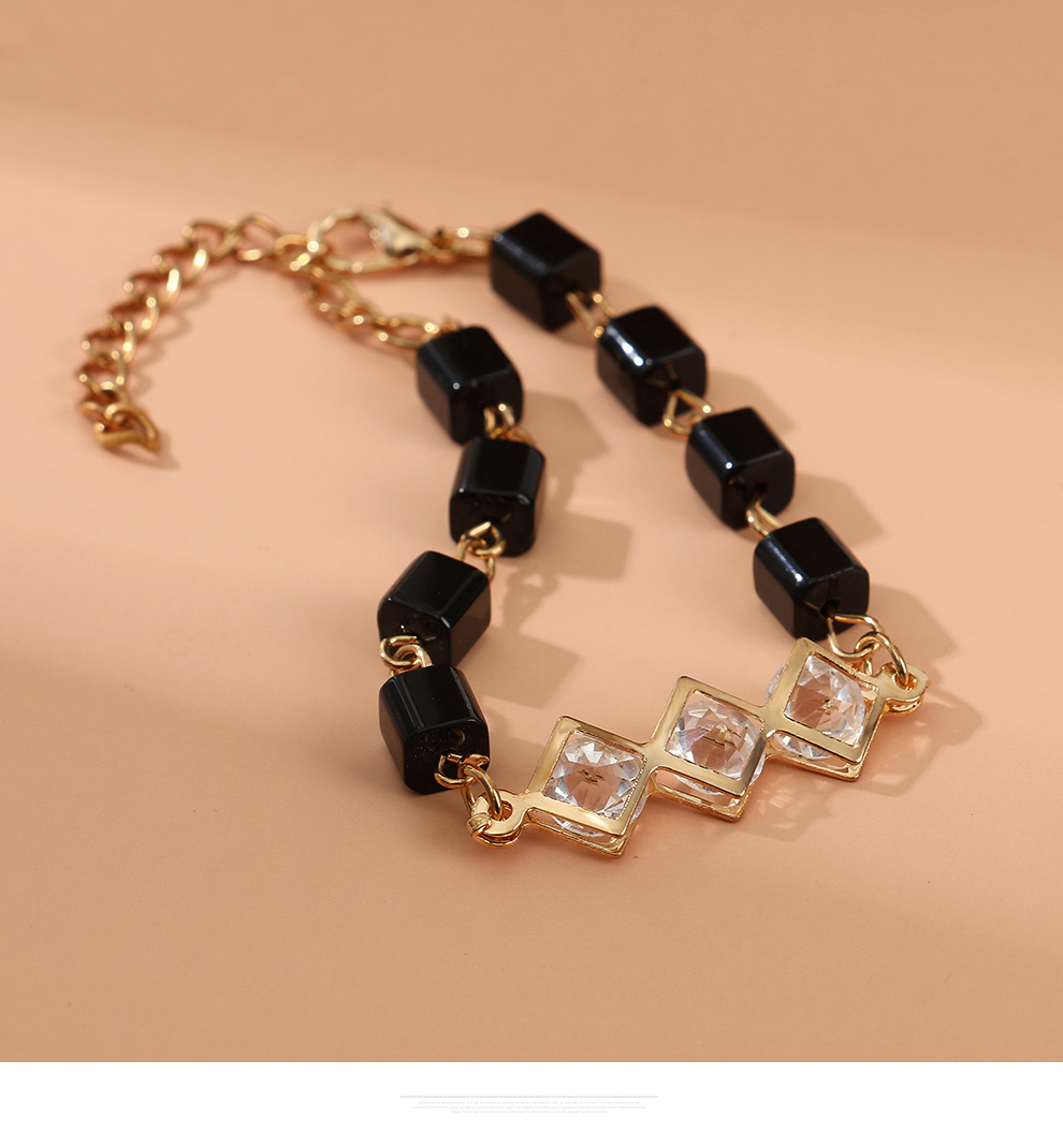 Cross border niche design in Europe and America, cool style, simple and fashionable pentagram zircon square bracelet, women's headwear accessory