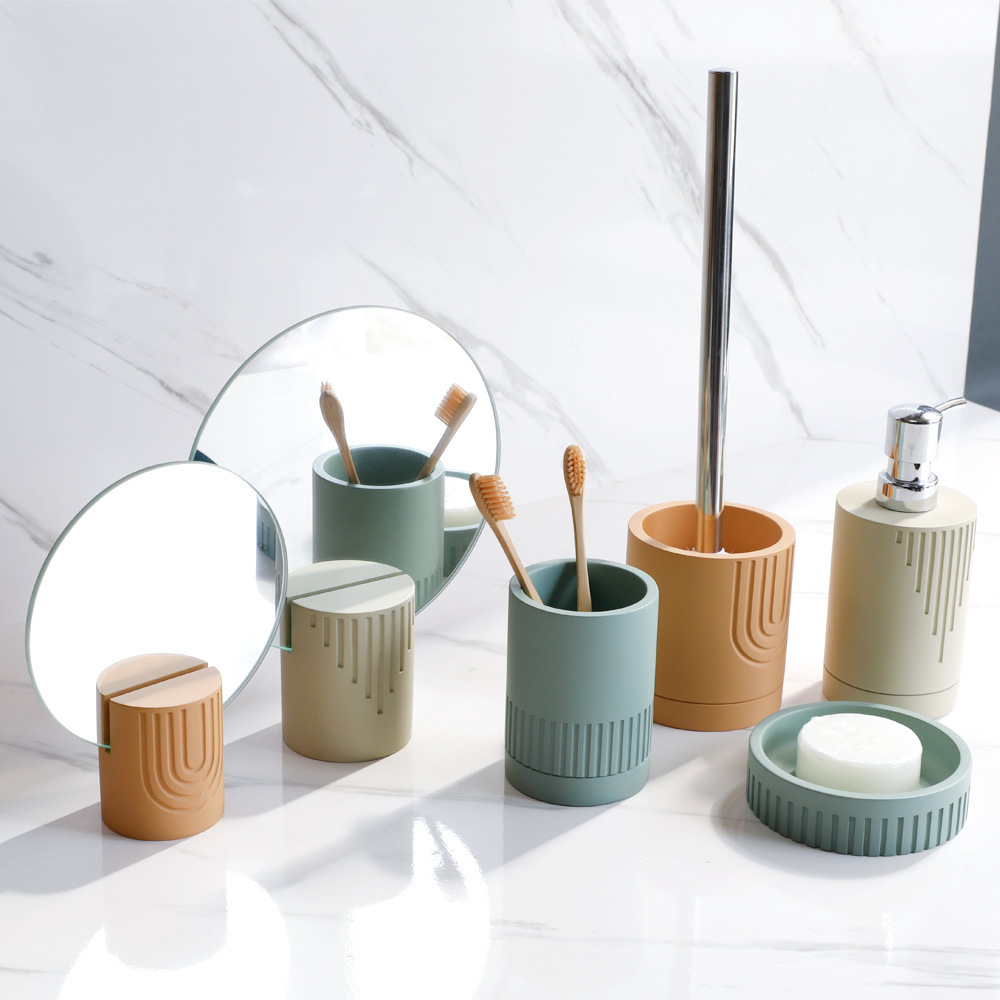 European style bathroom wash set, resin mouthwash cup, toothbrush cup set, light luxury bathroom supplies, bathroom four piece set